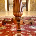Tavolo rotondo con sedie — foto 2