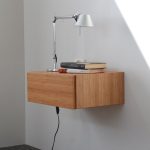 Comodino in bamboo con maniglia incisa — foto 1