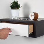 Comodino in grigio pietra e Corian — foto 3